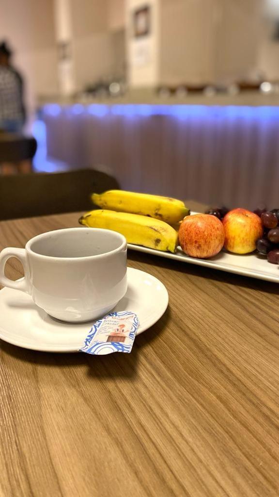 Hotel Mendes Azevedo Goiânia Buitenkant foto
